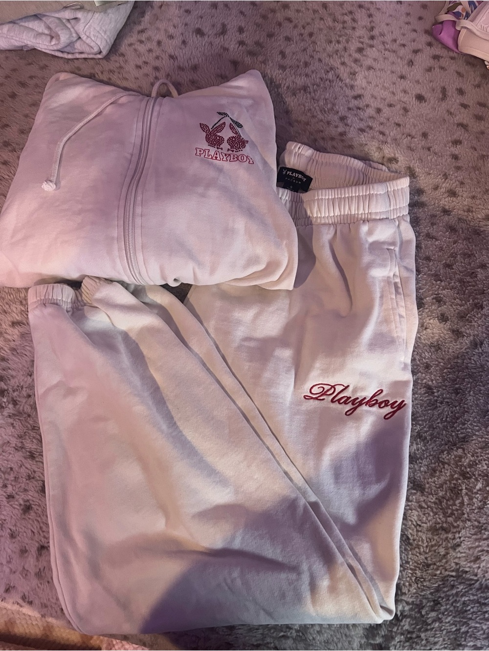 PLAY BOY X PACSUN BIEDGE SET